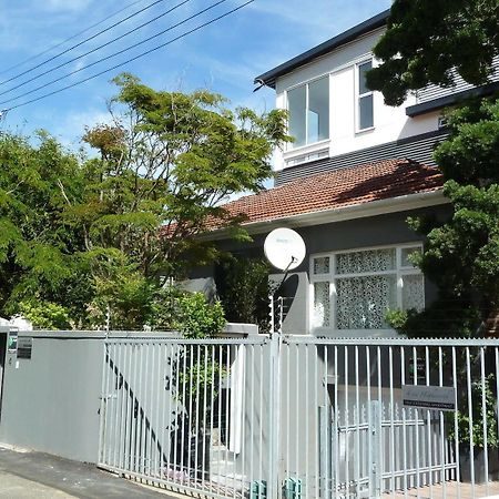 4 On Highworth Apartments And Studios Cape Town Dış mekan fotoğraf