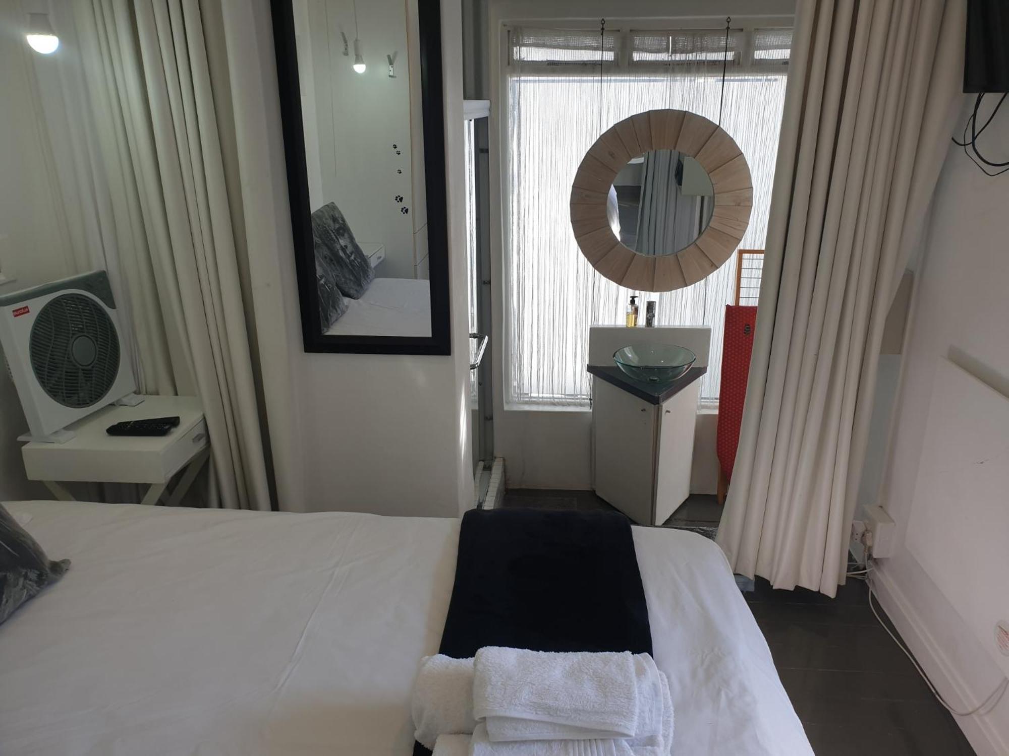 4 On Highworth Apartments And Studios Cape Town Dış mekan fotoğraf