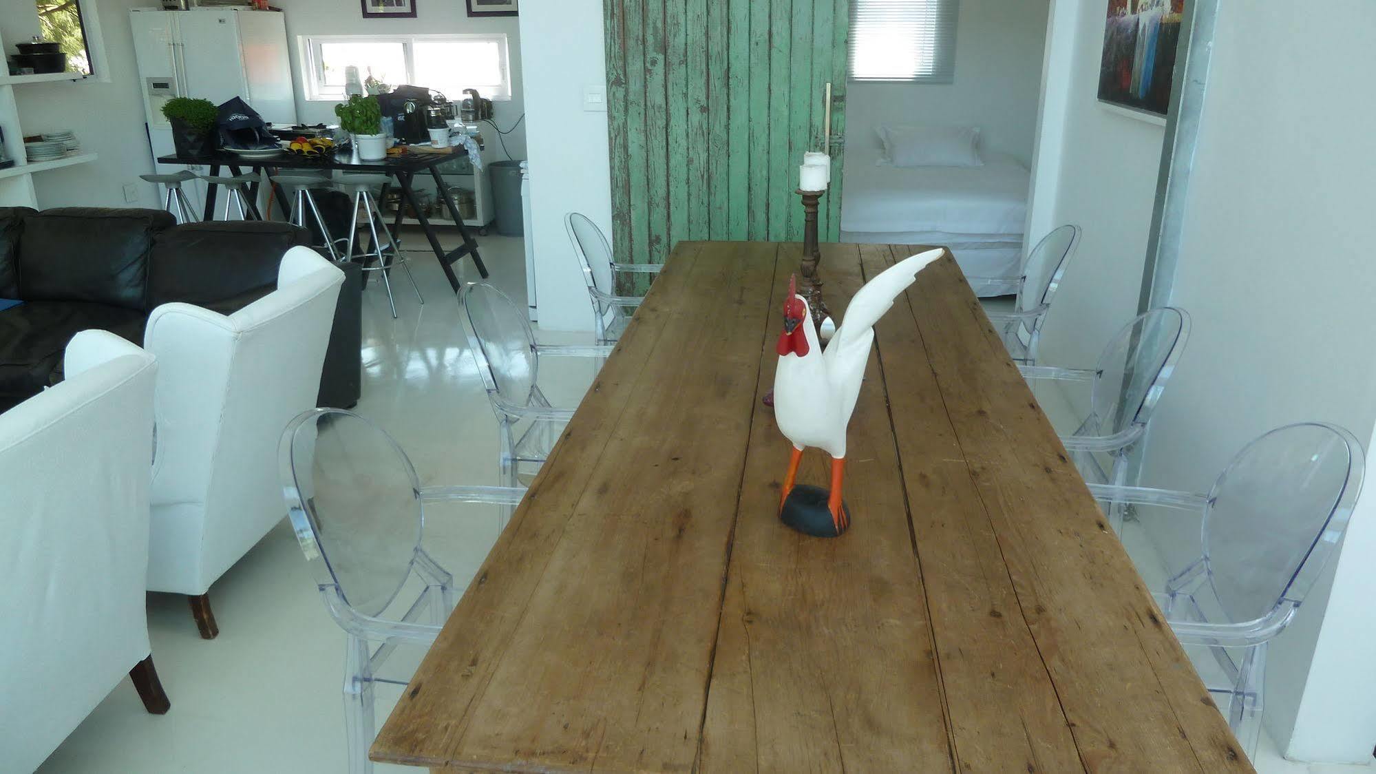 4 On Highworth Apartments And Studios Cape Town Dış mekan fotoğraf