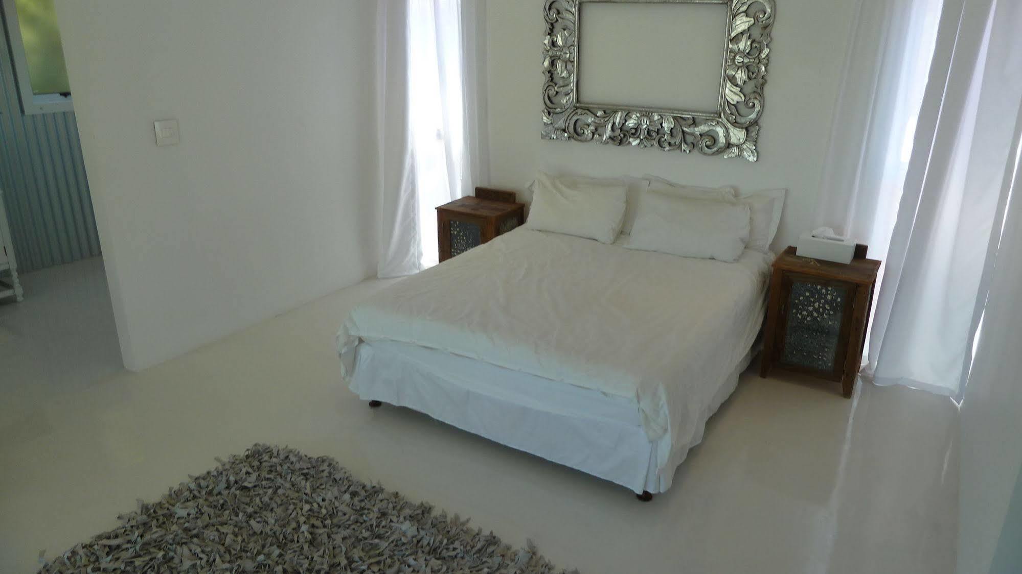 4 On Highworth Apartments And Studios Cape Town Dış mekan fotoğraf