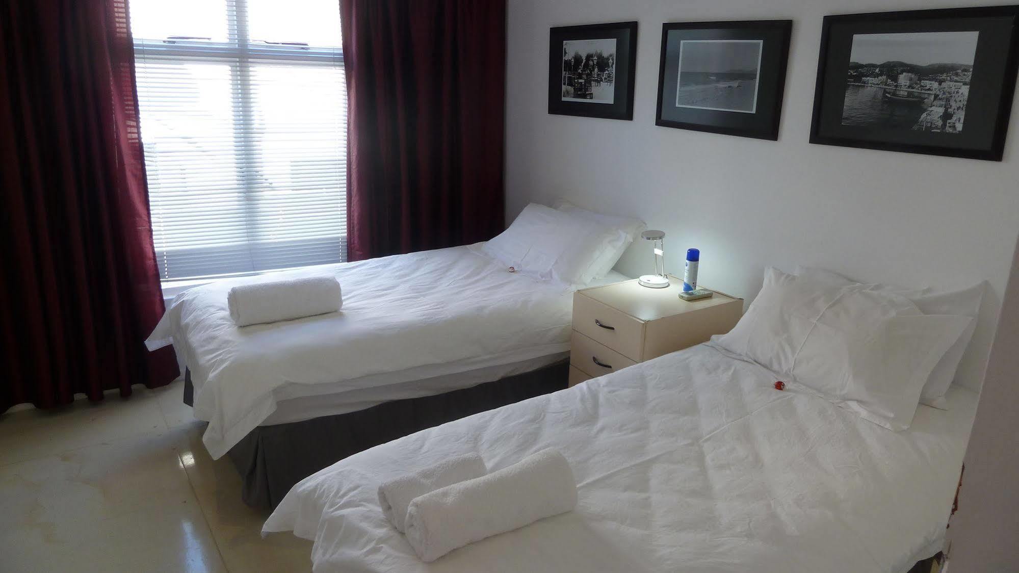 4 On Highworth Apartments And Studios Cape Town Dış mekan fotoğraf