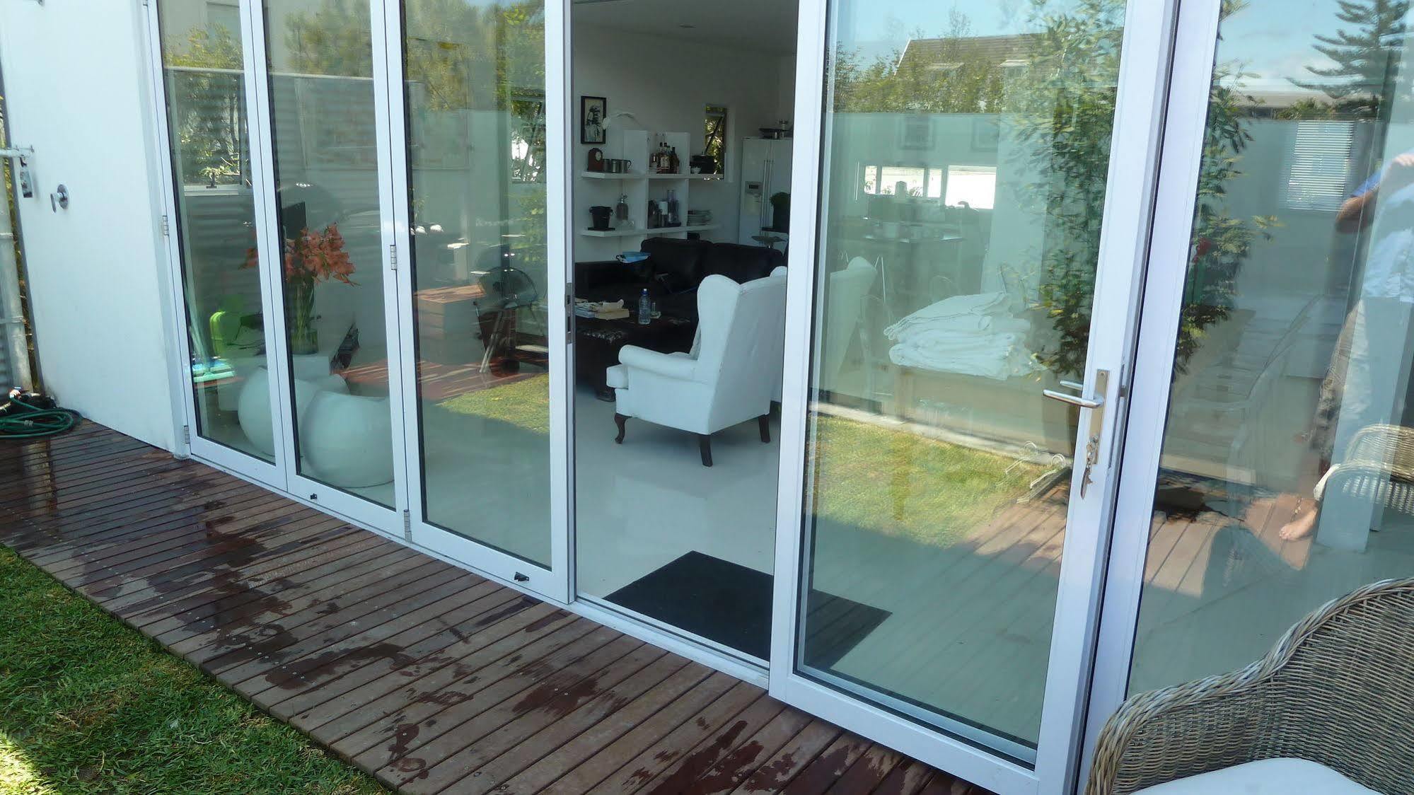 4 On Highworth Apartments And Studios Cape Town Dış mekan fotoğraf