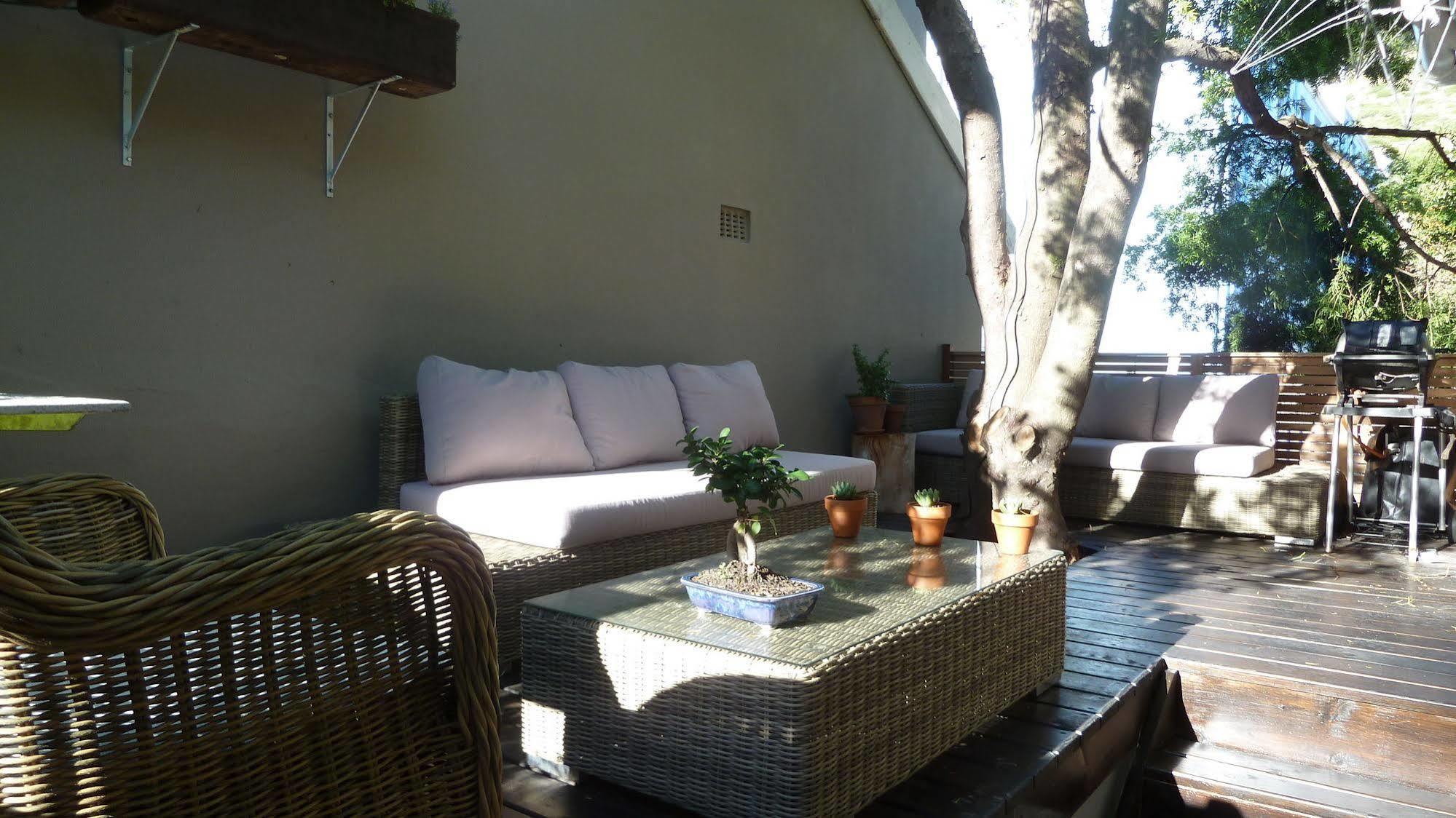 4 On Highworth Apartments And Studios Cape Town Dış mekan fotoğraf